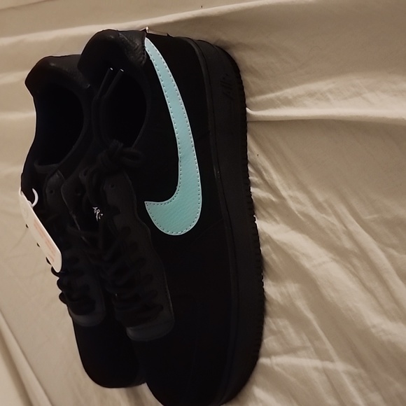 Tiffany Nike Air Force ones - Picture 4 of 7